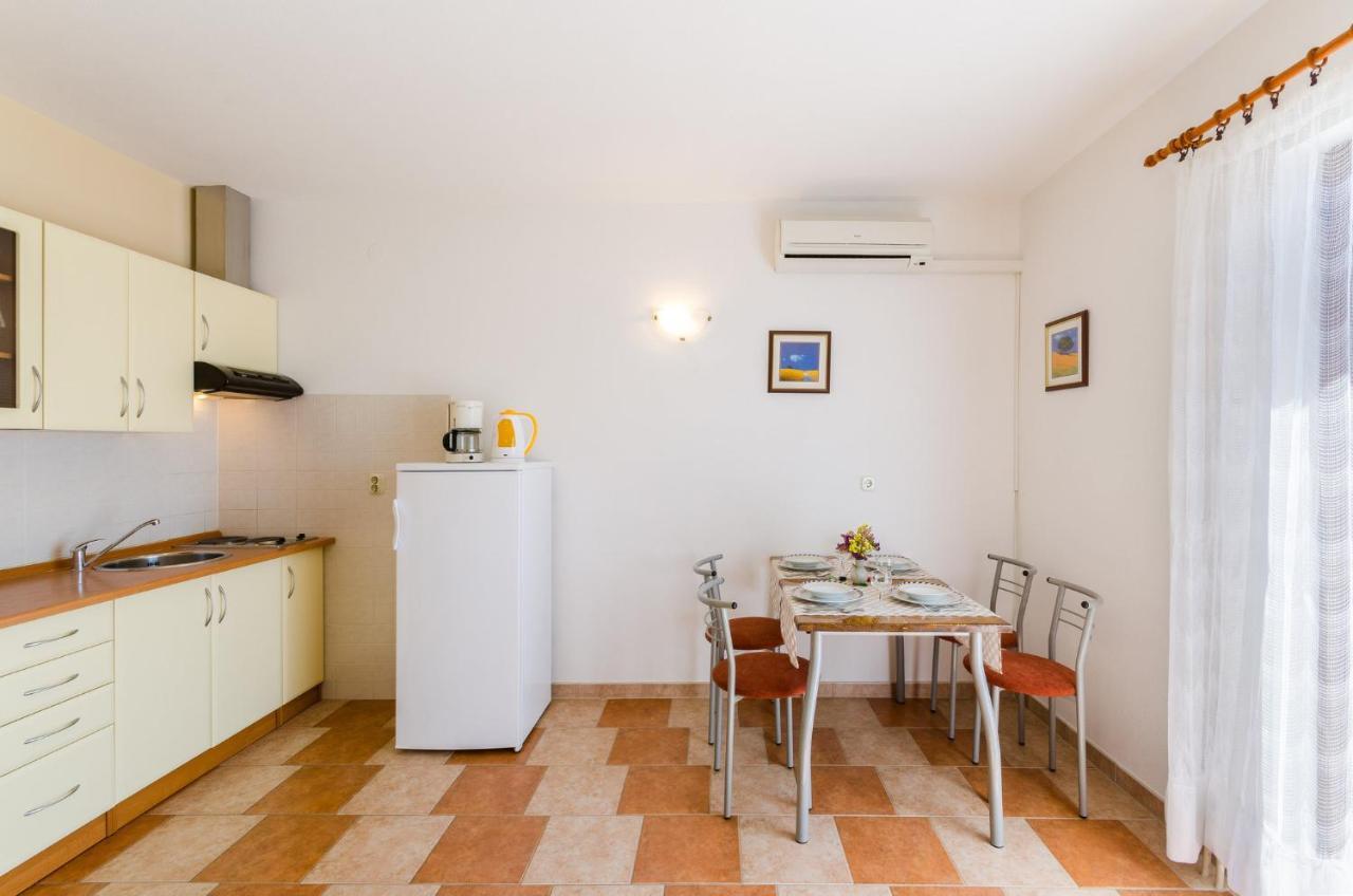 Apartmán Andelko Dramalj Exteriér fotografie