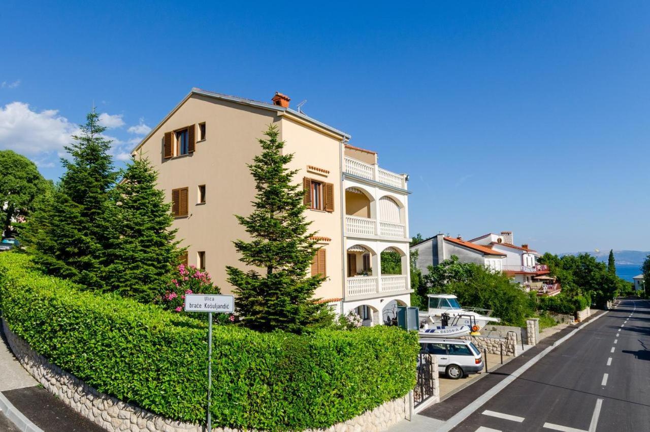 Apartmán Andelko Dramalj Exteriér fotografie